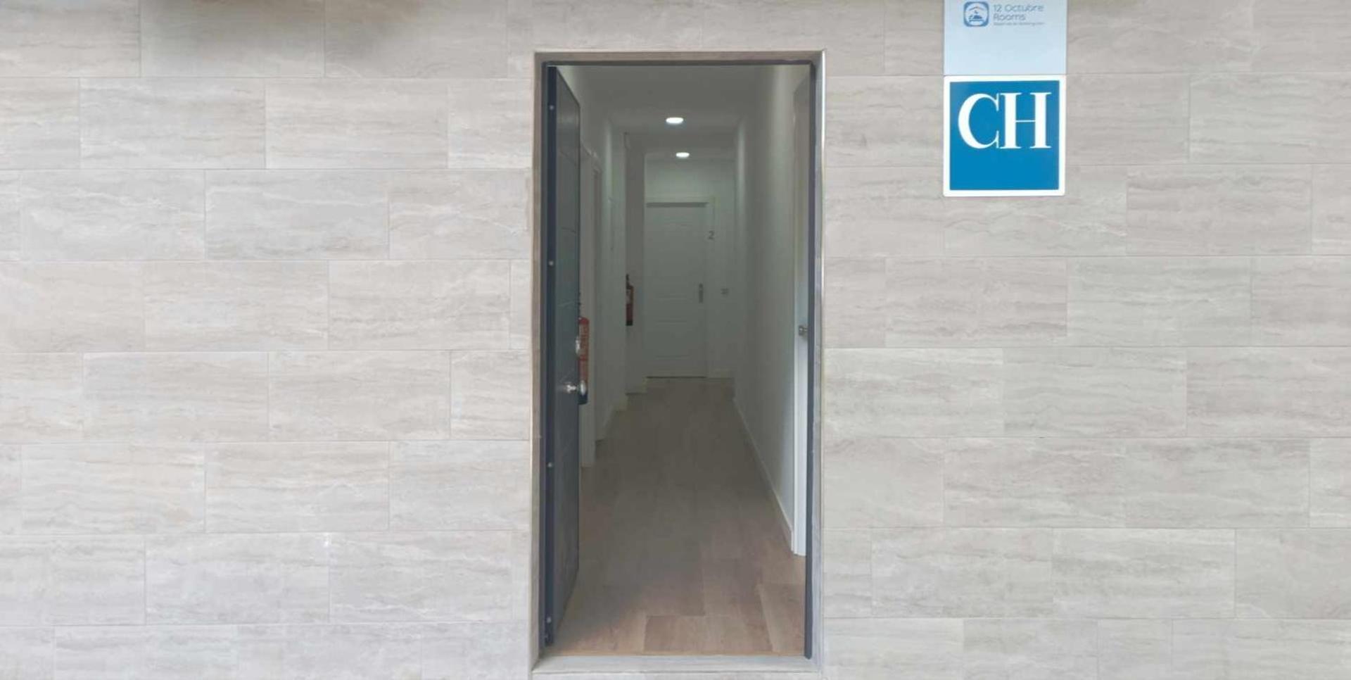 Casa De Huespedes 12 Octubre Rooms Madrid Extérieur photo