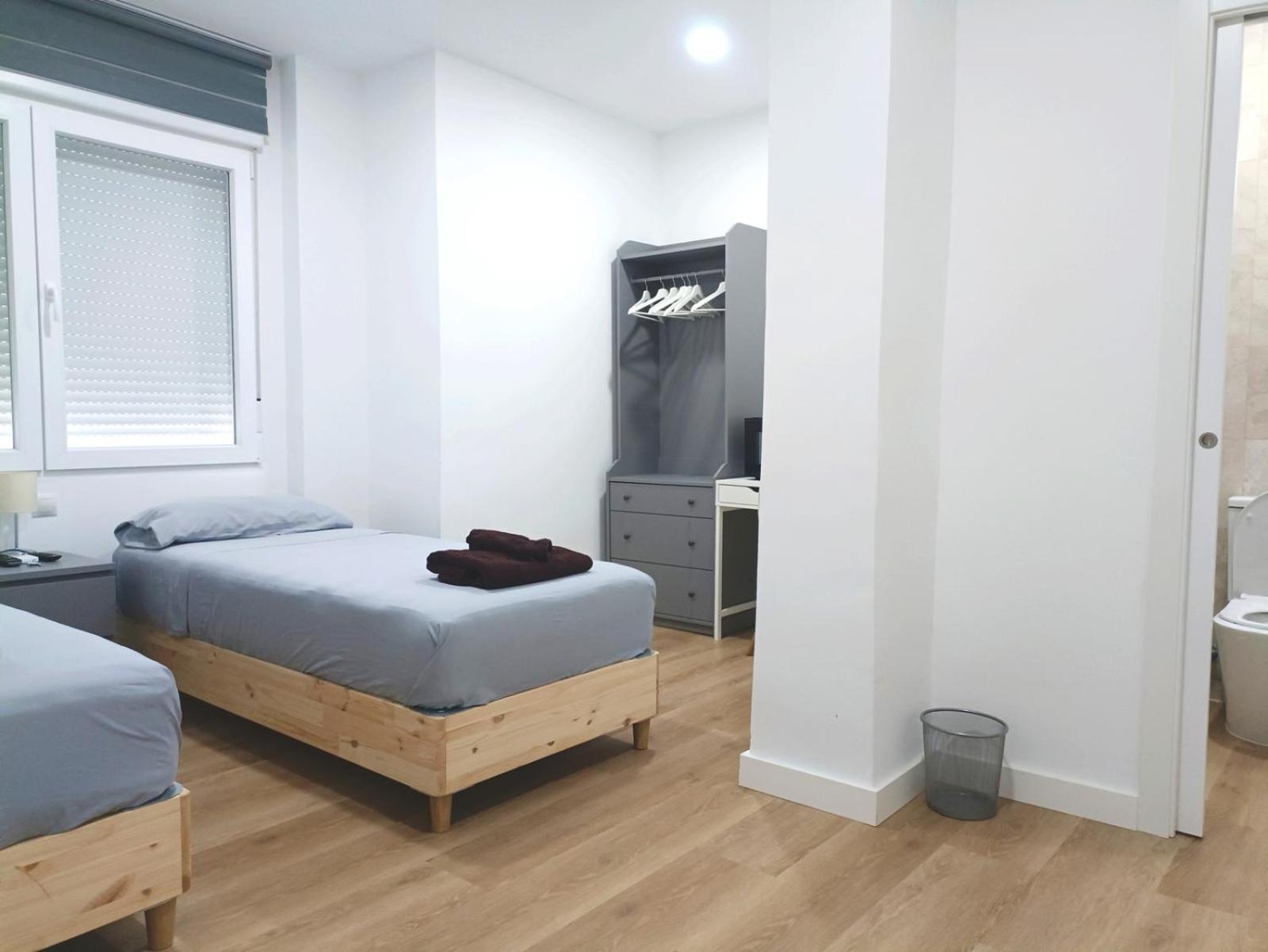 Casa De Huespedes 12 Octubre Rooms Madrid Extérieur photo